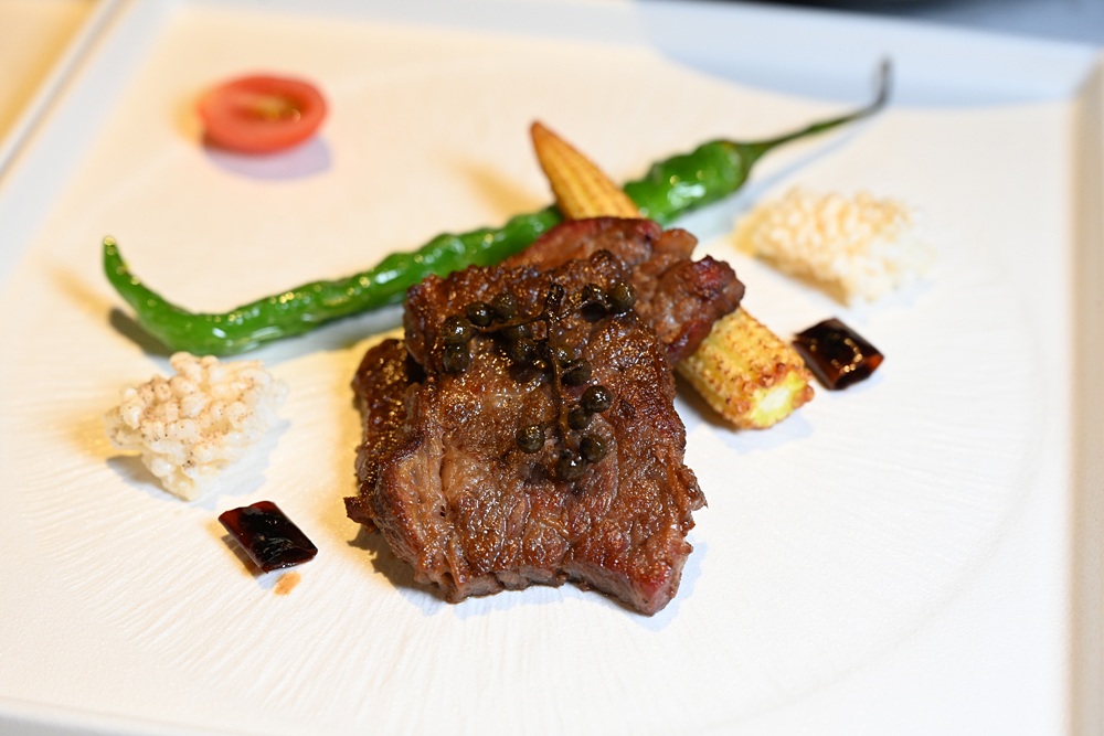 台南安平住宿推薦。綉溪安平飯店XIUXI Anping Hotel 一泊四食、沉浸式體驗！