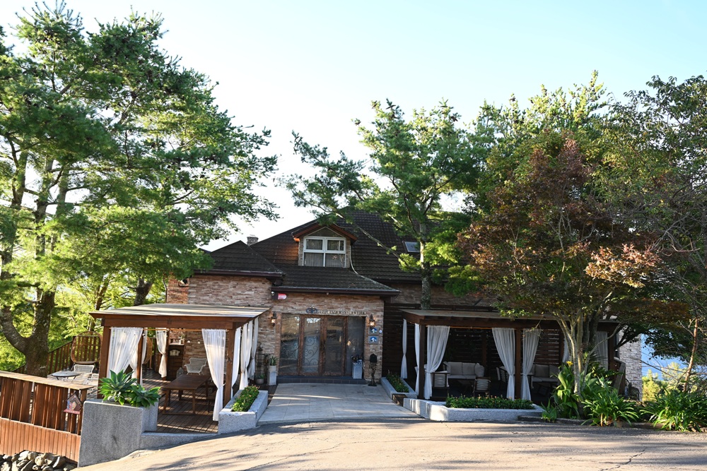 清境民宿推薦。清境佛羅倫斯渡假山莊 義式鄉村城堡、高山歐風城堡民宿、一泊二食、超chill星空酒吧! 清境民宿推薦。清境佛羅倫斯渡假山莊 義式鄉村城堡、高山歐風城堡民宿、一泊二食、超chill星空酒吧!