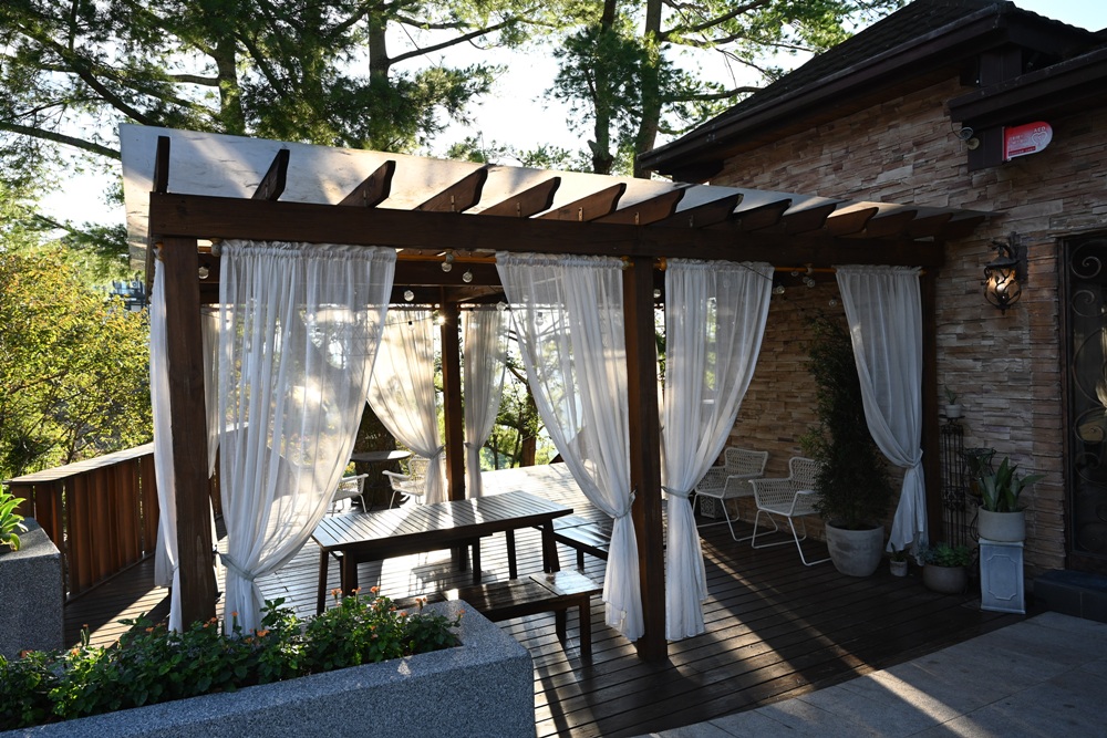 清境民宿推薦。清境佛羅倫斯渡假山莊 義式鄉村城堡、高山歐風城堡民宿、一泊二食、超chill星空酒吧! 清境民宿推薦。清境佛羅倫斯渡假山莊 義式鄉村城堡、高山歐風城堡民宿、一泊二食、超chill星空酒吧!