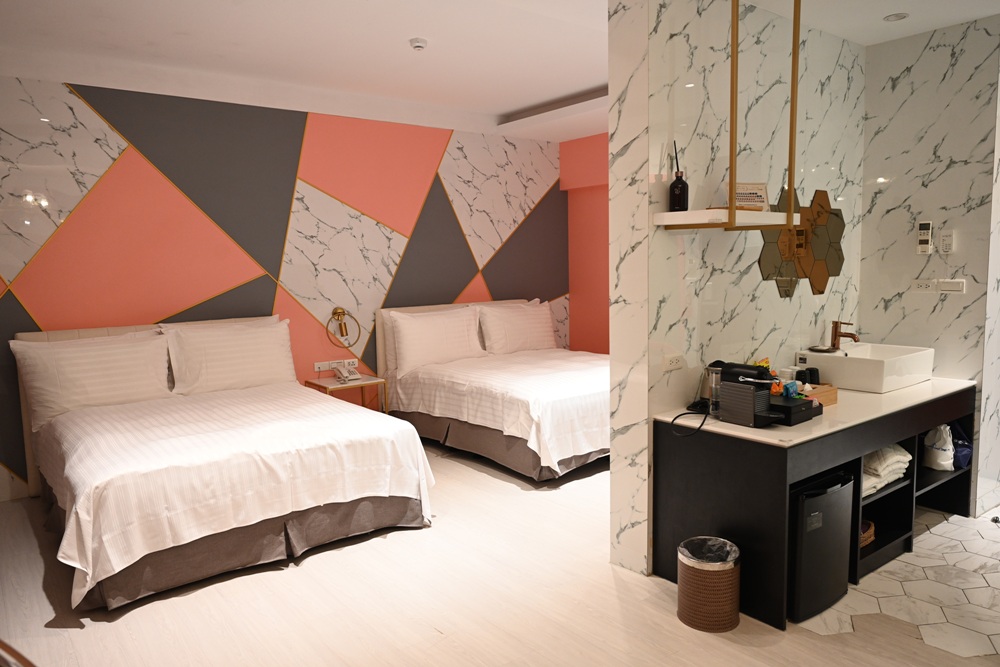 清境民宿推薦。清境佛羅倫斯渡假山莊 義式鄉村城堡、高山歐風城堡民宿、一泊二食、超chill星空酒吧! 清境民宿推薦。清境佛羅倫斯渡假山莊 義式鄉村城堡、高山歐風城堡民宿、一泊二食、超chill星空酒吧!