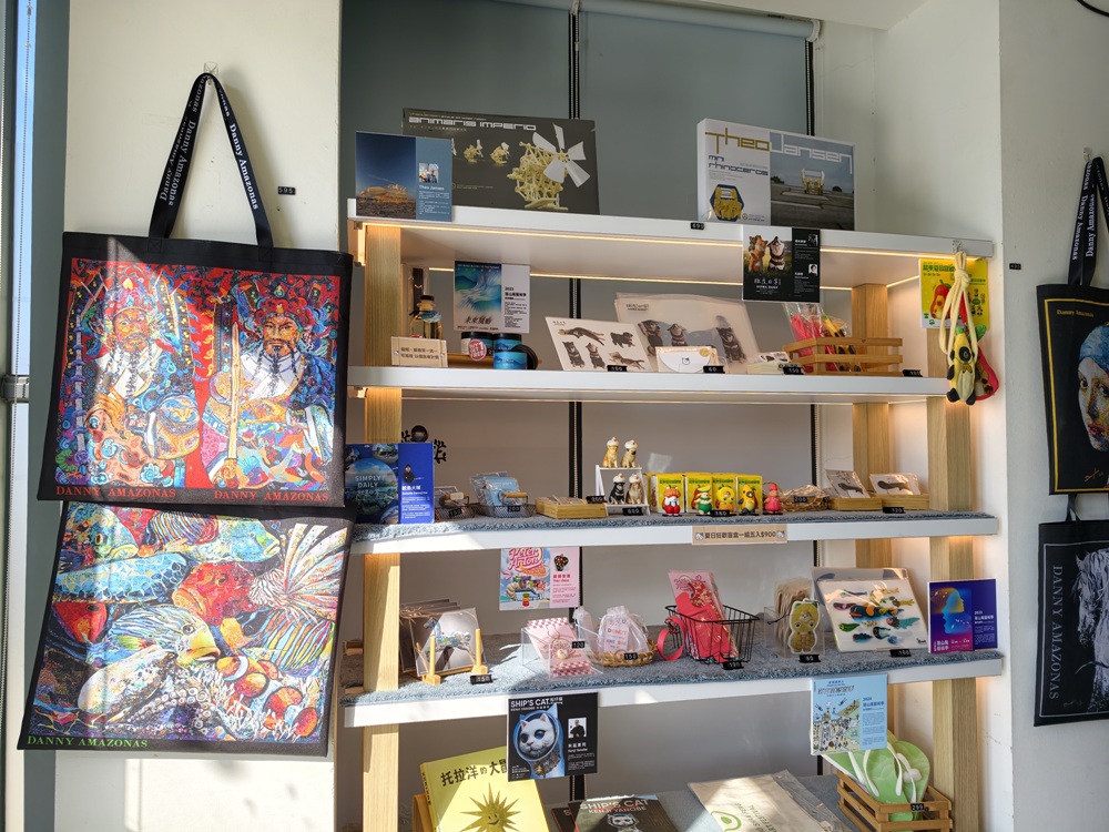 2025落山風藝術季 看海美術館、港灣展區、沙灘展區、村落展區！