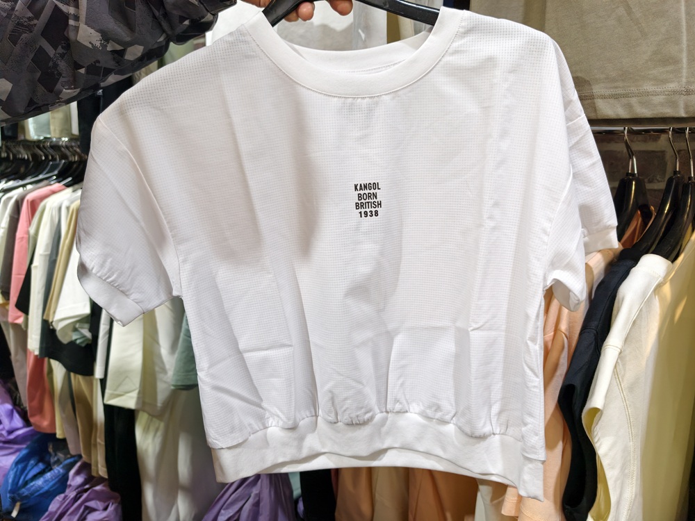 高雄特賣會。Kangol聯合品牌特賣會 大統五福店｜廠拍特賣、當季新品特賣、鋪棉外套、鋪棉背心、發熱衣、鋪棉長褲、NFL美式足球、YAFATY 同價位還可買五送一，買到都賺到！