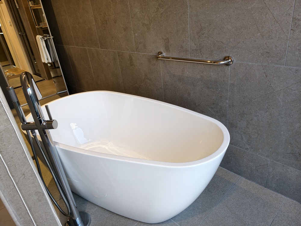 阿里山住宿推薦。璦勒芬莊園民宿| Ailefen Manor Guesthouse 一泊二食、無邊際泳池、阿里山日出！