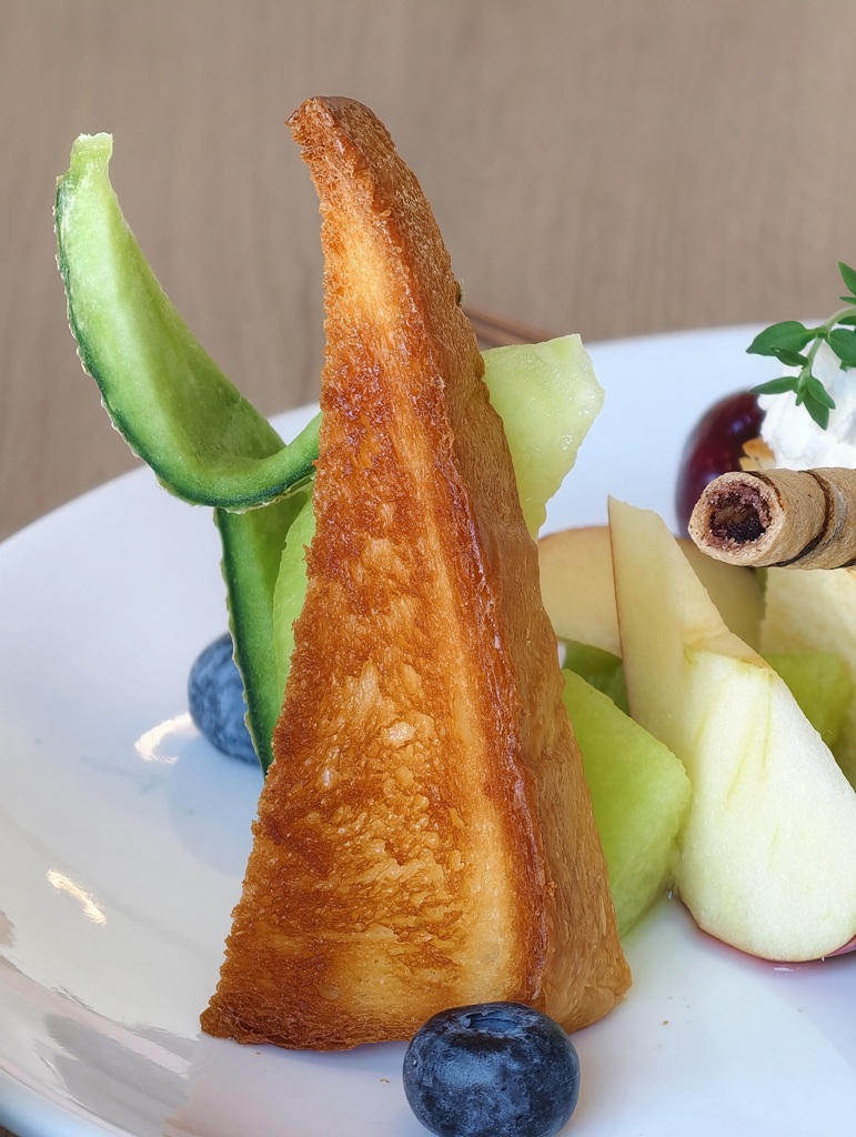 阿里山住宿推薦。璦勒芬莊園民宿| Ailefen Manor Guesthouse 一泊二食、無邊際泳池、阿里山日出！