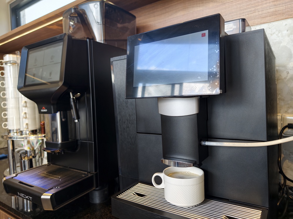 阿里山住宿推薦。璦勒芬莊園民宿| Ailefen Manor Guesthouse 一泊二食、無邊際泳池、阿里山日出！