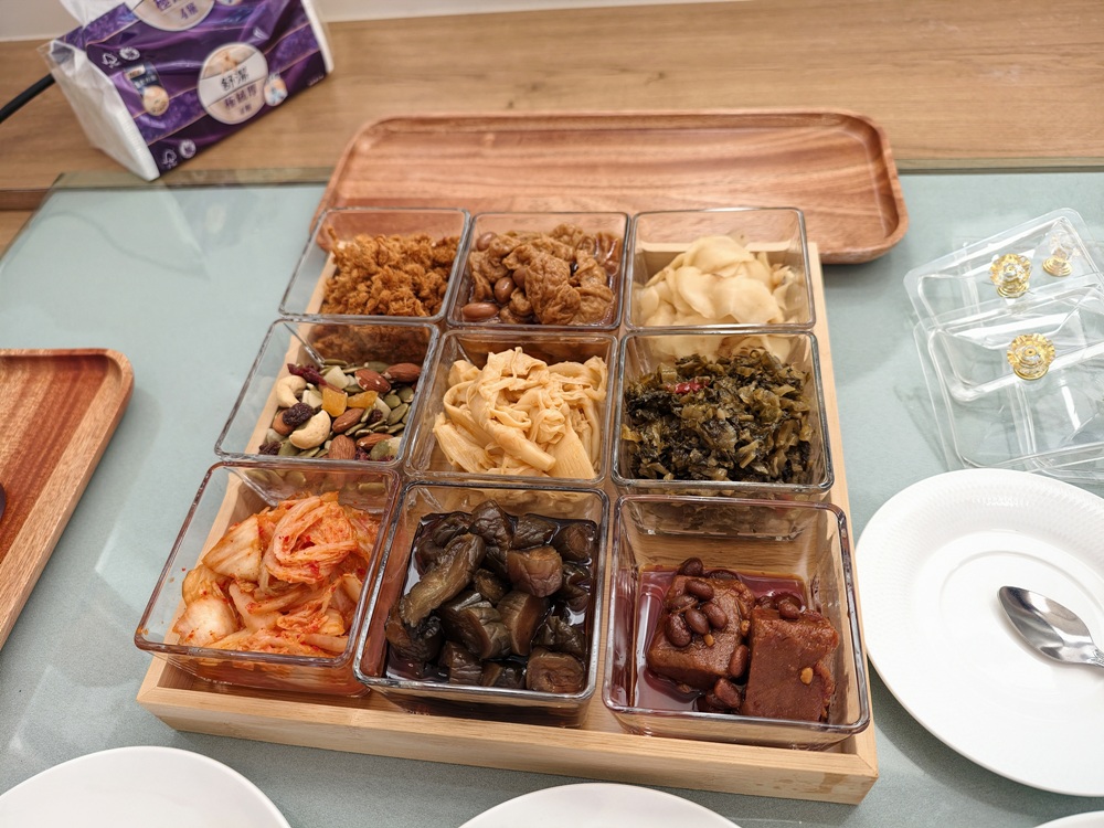 阿里山住宿推薦。璦勒芬莊園民宿| Ailefen Manor Guesthouse 一泊二食、無邊際泳池、阿里山日出！