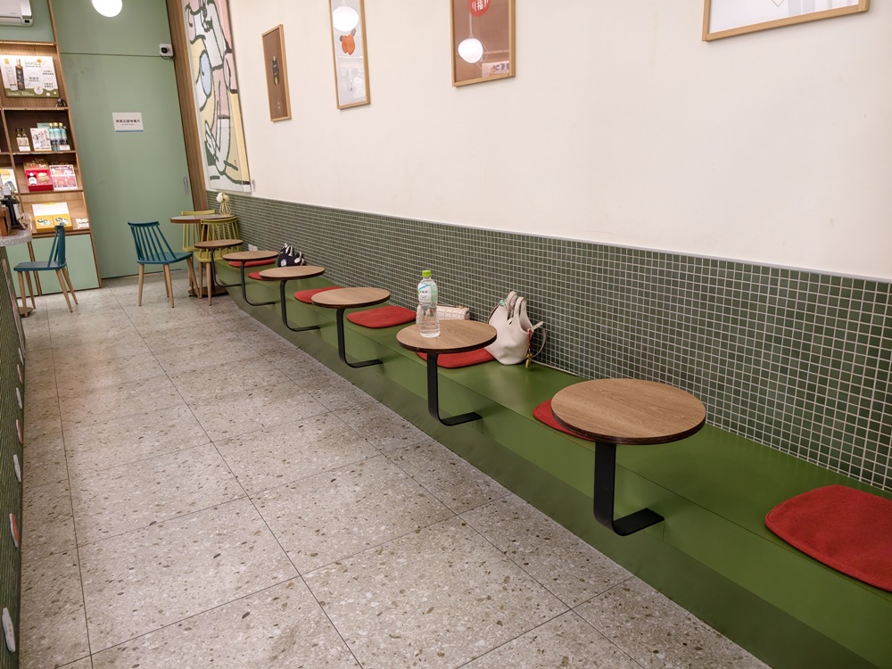 屏東竹田。iTQi 三星獎 豆油伯醬油、兩人四口義式冰淇淋,黑豆漿冰淇淋、雪熔鹽可頌! 屏東竹田。iTQi 三星獎 豆油伯醬油、兩人四口義式冰淇淋,黑豆漿冰淇淋、雪熔鹽可頌!