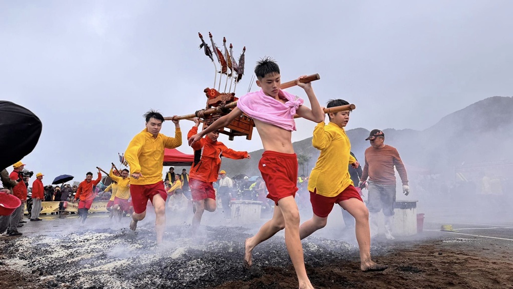 「野柳神明淨港文化祭」百人淨港加碼漁火音樂會 1月15日開放報名！