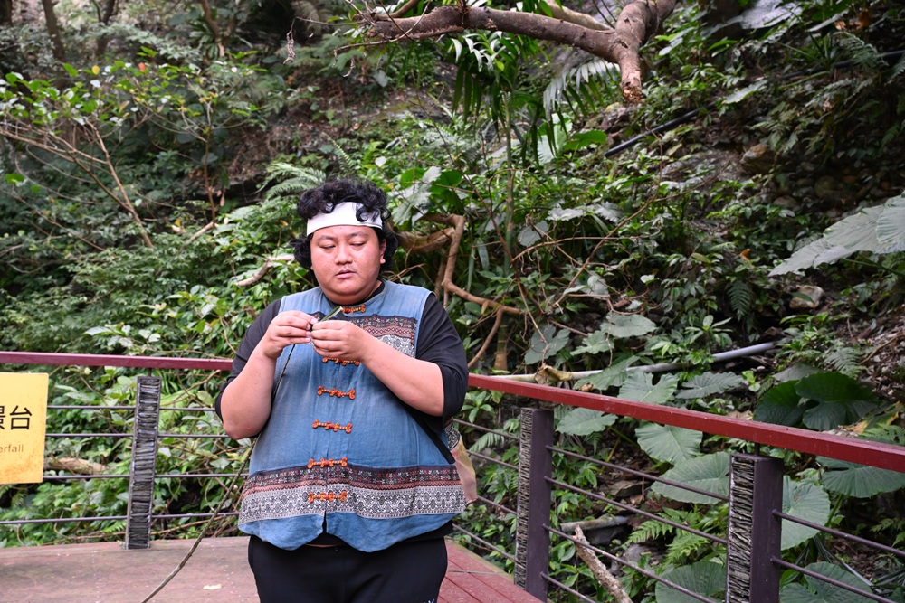 屏東霧台祕境。漫遊霧台 神山瀑布 一日巡護監測體驗、山棕葉釣蝦 部落古早智慧！