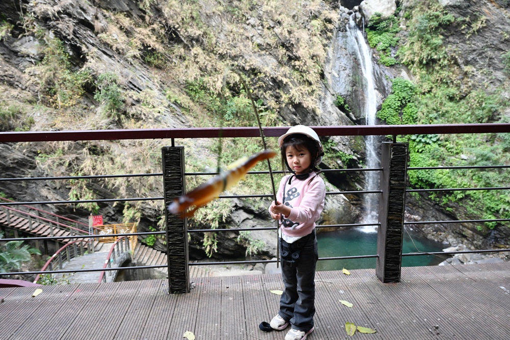 屏東霧台祕境。漫遊霧台 神山瀑布 一日巡護監測體驗、山棕葉釣蝦 部落古早智慧！