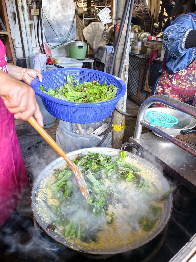 屏東霧臺二日遊｜2026赤馬迎春漫遊霧臺 魯凱族部落走讀、花巷道賞櫻、神山瀑布、禮納里住宿深度體驗！