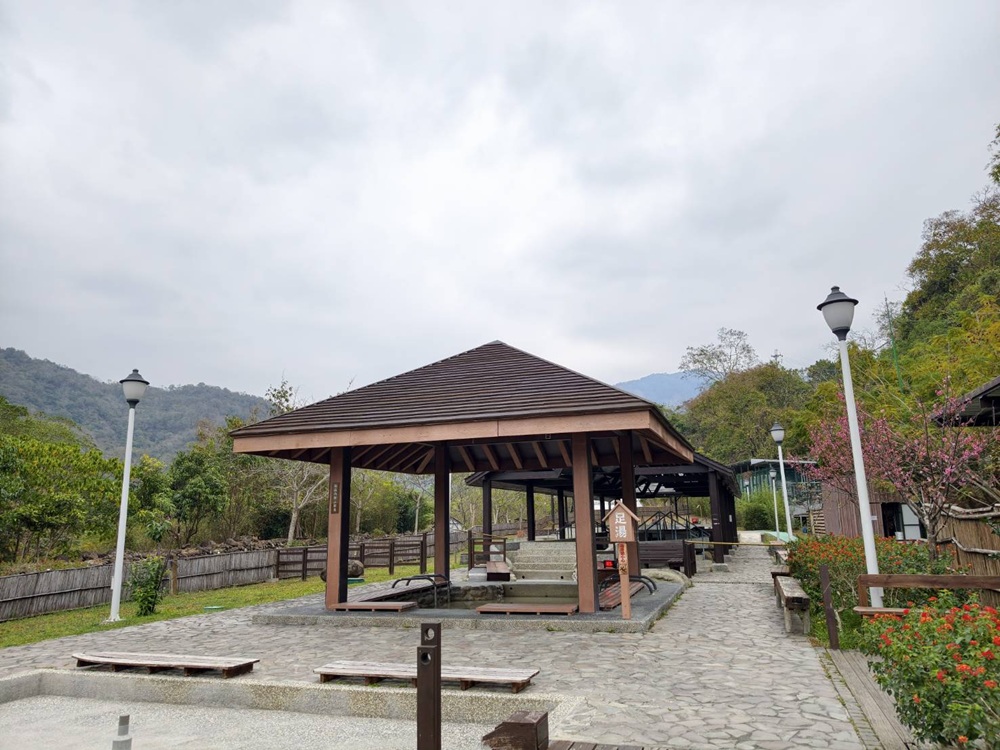 東高雄一日遊。2026「高雄山城奇幻生物祭」熱鬧登場！寶來、甲仙、杉林、美濃、旗山、內門 六大山城守護獸現身，抓寶打卡拿樂福龍公仔！