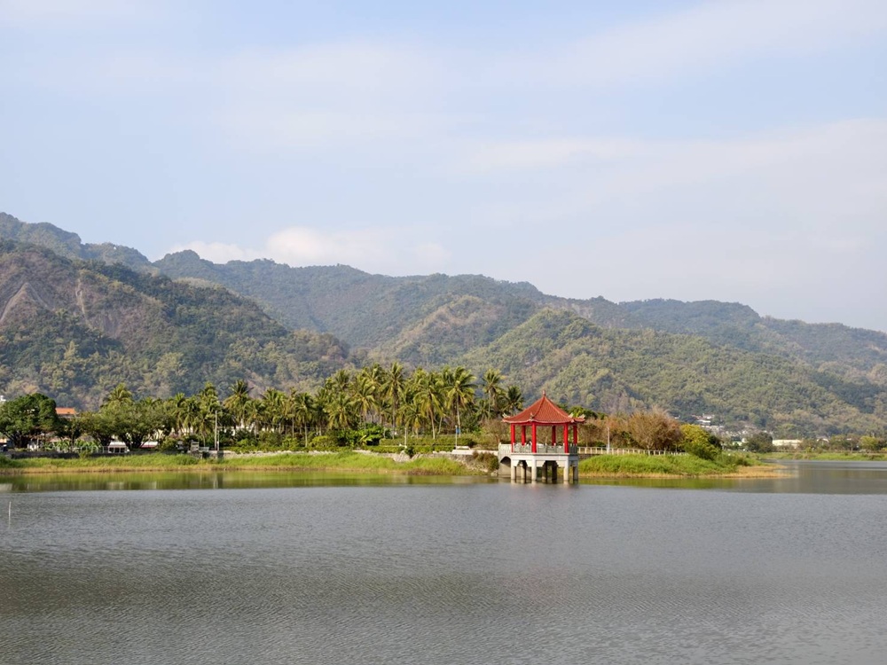 東高雄一日遊。2026「高雄山城奇幻生物祭」熱鬧登場！寶來、甲仙、杉林、美濃、旗山、內門 六大山城守護獸現身，抓寶打卡拿樂福龍公仔！