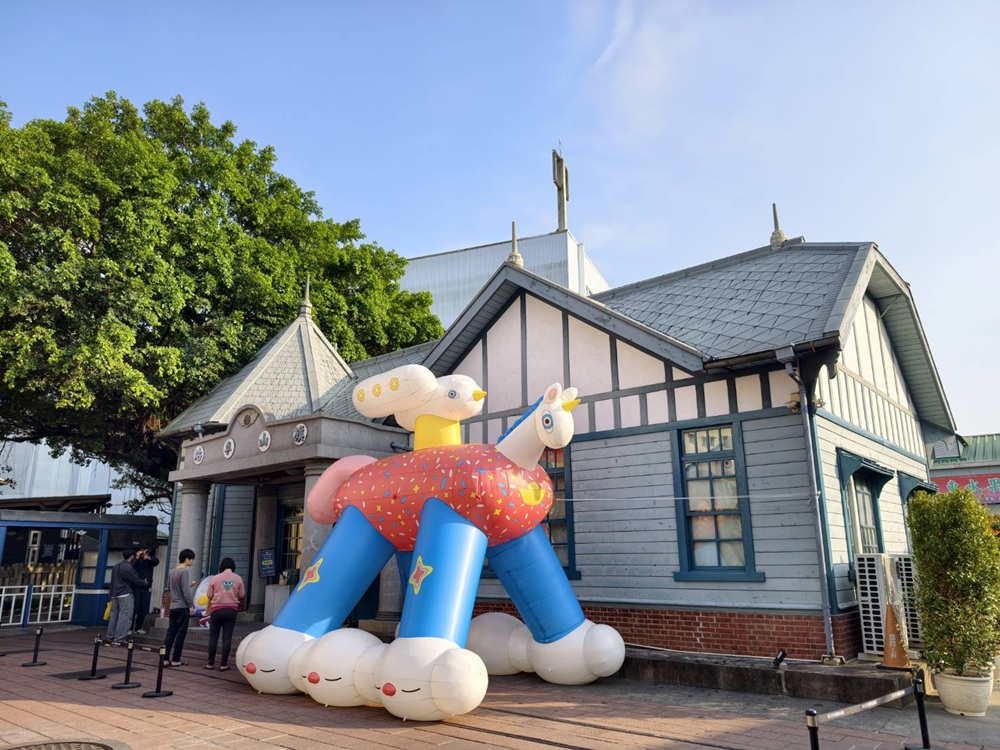 東高雄一日遊。2026「高雄山城奇幻生物祭」熱鬧登場！寶來、甲仙、杉林、美濃、旗山、內門 六大山城守護獸現身，抓寶打卡拿樂福龍公仔！