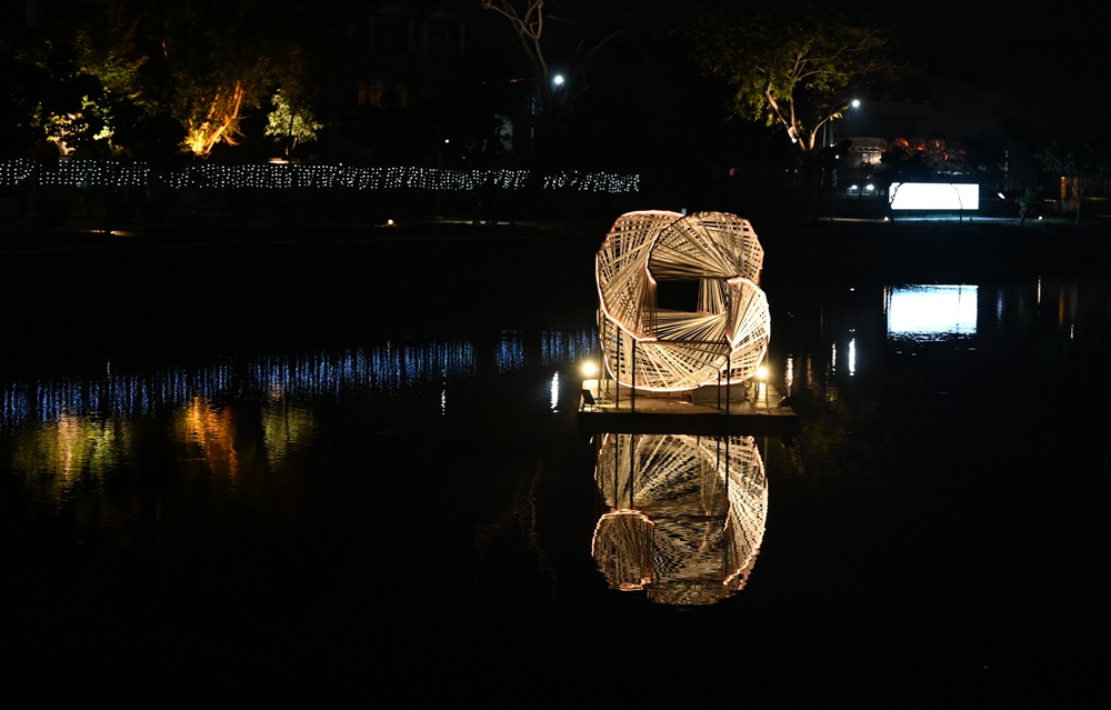 2026台南月津港燈節攻略｜交通、停車、展區與必拍景點！