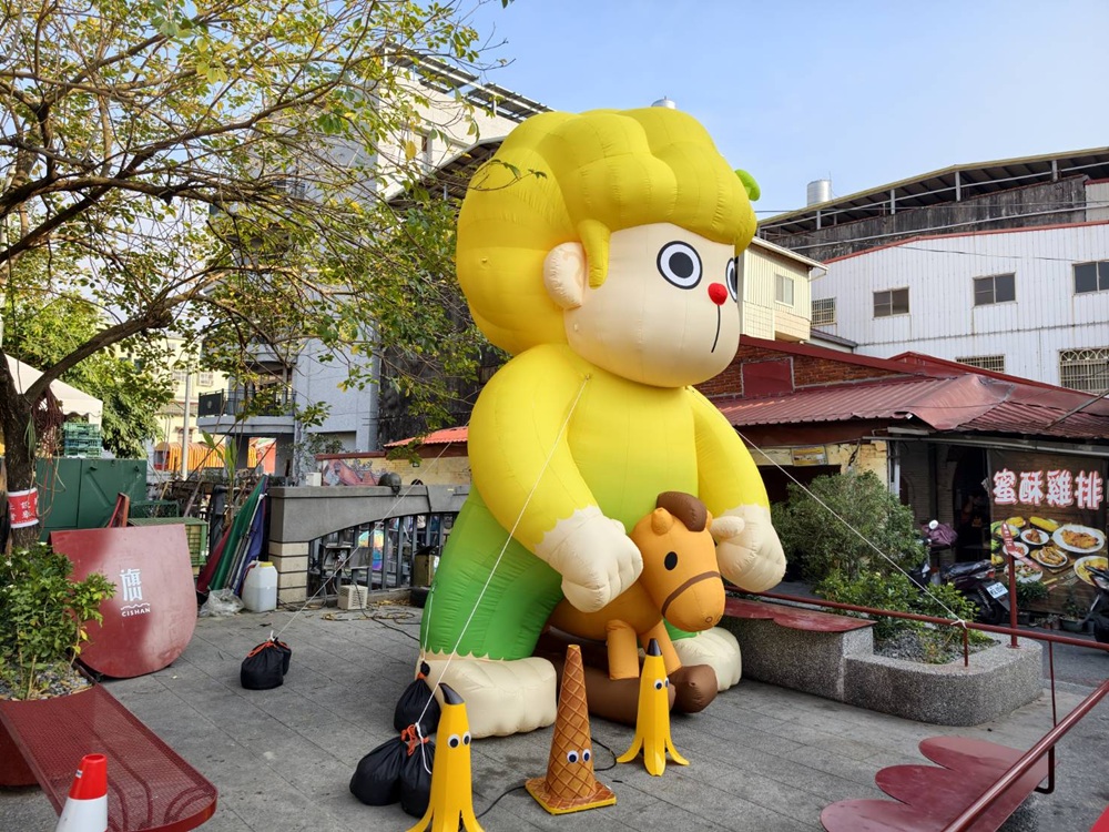 2026旗山燈會|「旗馬追光‧新春蕉點」主燈「金蕉枇」武德殿、旗山老街 2026旗山燈會|「旗馬追光‧新春蕉點」主燈「金蕉枇」武德殿、旗山老街