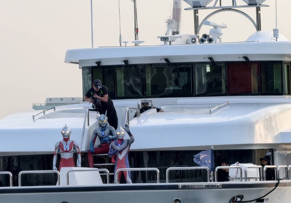 2026冬日遊樂園|15公尺高超人力霸王 初代、迪卡、昭和六兄弟 降臨高雄港灣!還有Q版初代等你來拍照! 2026冬日遊樂園|15公尺高超人力霸王 初代、迪卡、昭和六兄弟 降臨高雄港灣!還有Q版初代等你來拍照!