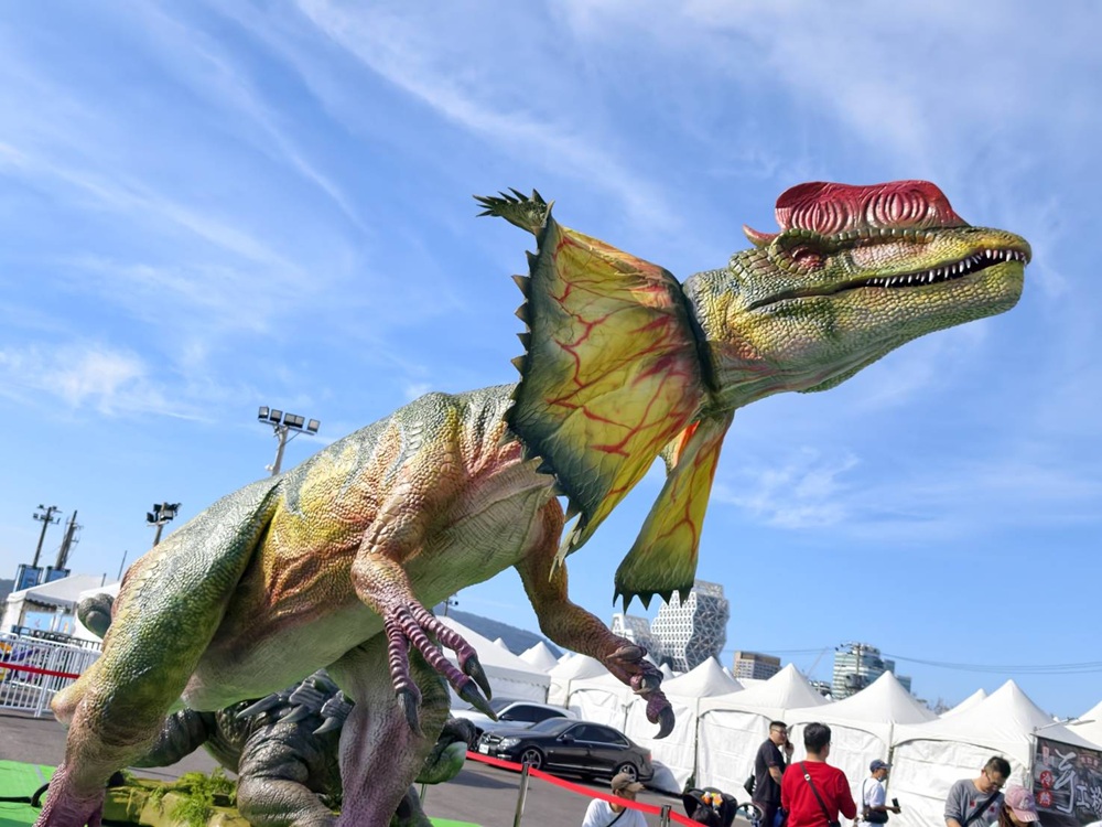 2026冬日遊樂園|15公尺高超人力霸王 初代、迪卡、昭和六兄弟 降臨高雄港灣!還有Q版初代等你來拍照! 2026冬日遊樂園|15公尺高超人力霸王 初代、迪卡、昭和六兄弟 降臨高雄港灣!還有Q版初代等你來拍照!