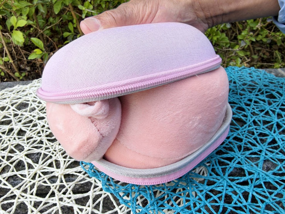 團購。【Travel Blue 藍旅】寧靜頸枕同色套組 寧靜頸枕+收納盒！