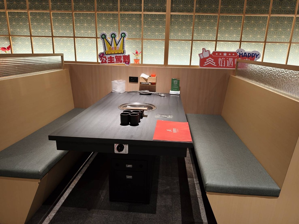 台南新營燒肉推薦｜焰遇燒肉餐廳 新春限定套餐攻略 焰遇燒肉和牛與豬肉套餐一次滿足！