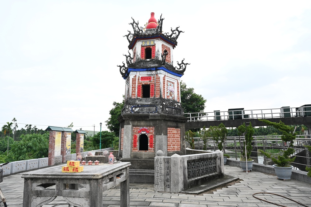 屏東竹田一日遊｜日式木造車站、古樸客庄文化、老夫子彩繪村、美食甜點一次收藏！