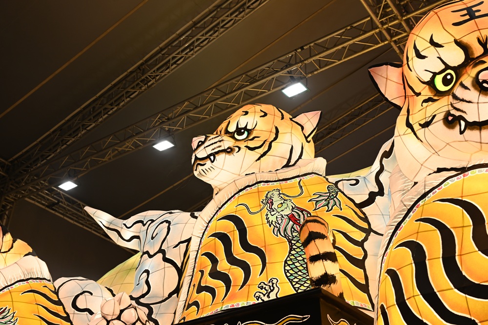 2026台灣燈會在嘉義｜「光躍台灣・點亮嘉義」超級瑪利歐、青森睡魔、宗教燈區、小提燈領取、交通接駁全攻略！