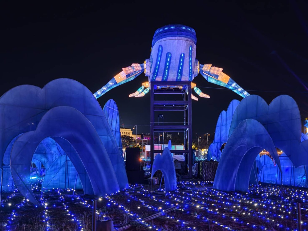 2026台灣燈會在嘉義｜「光躍台灣・點亮嘉義」超級瑪利歐、青森睡魔、宗教燈區、小提燈領取、交通接駁全攻略！