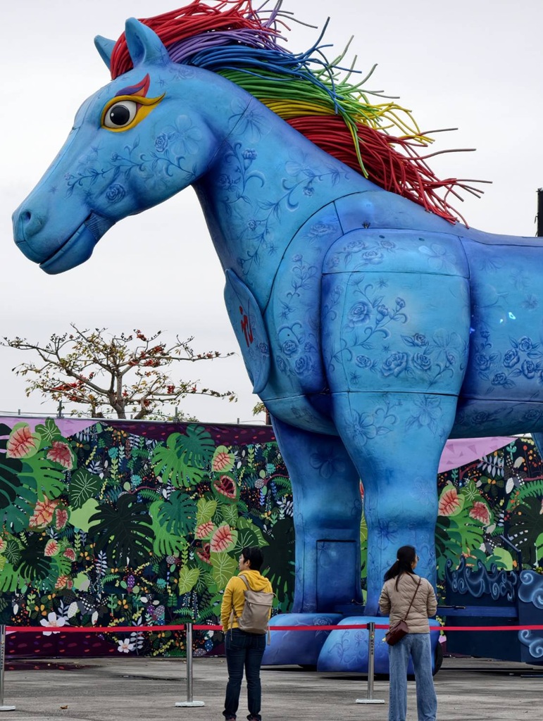 2026台灣燈會在嘉義｜「光躍台灣・點亮嘉義」超級瑪利歐、青森睡魔、宗教燈區、小提燈領取、交通接駁全攻略！