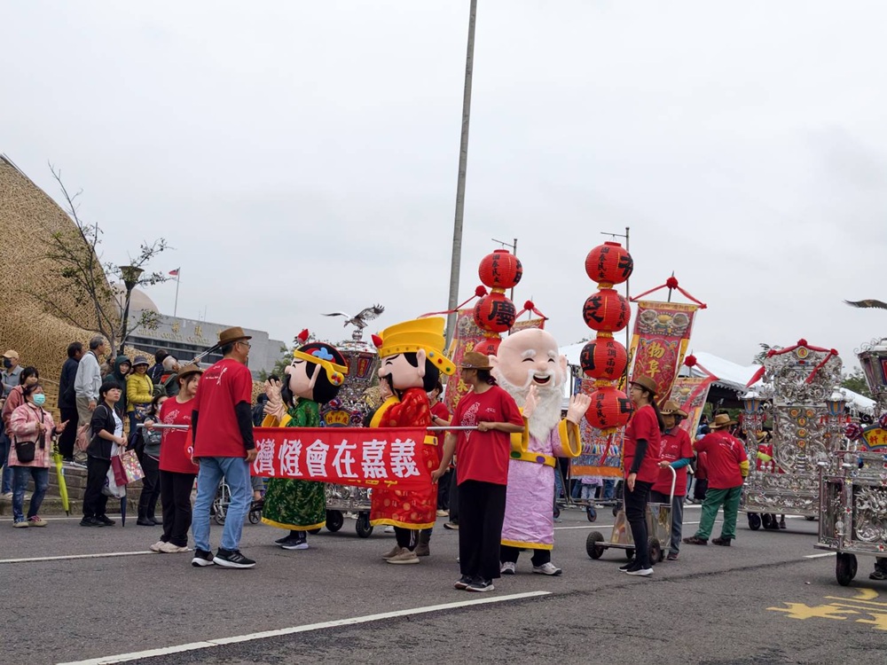 2026台灣燈會在嘉義｜「光躍台灣・點亮嘉義」超級瑪利歐、青森睡魔、宗教燈區、小提燈領取、交通接駁全攻略！