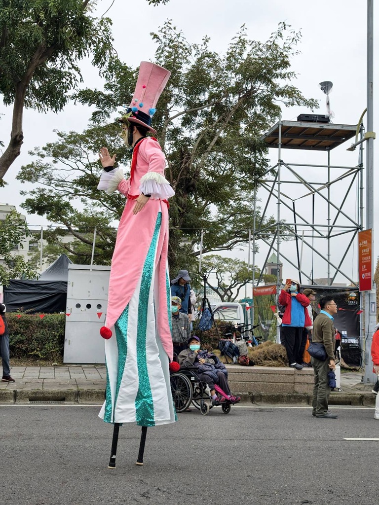 2026台灣燈會在嘉義｜「光躍台灣・點亮嘉義」超級瑪利歐、青森睡魔、宗教燈區、小提燈領取、交通接駁全攻略！