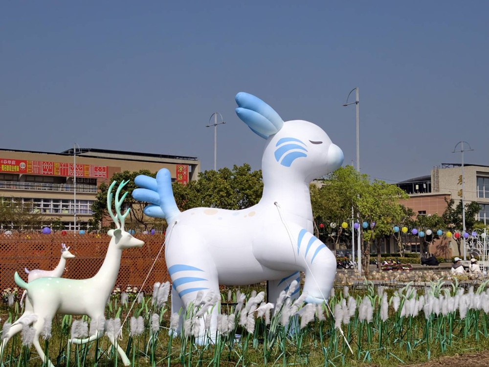 2026台灣燈會在嘉義｜「光躍台灣・點亮嘉義」超級瑪利歐、青森睡魔、宗教燈區、小提燈領取、交通接駁全攻略！