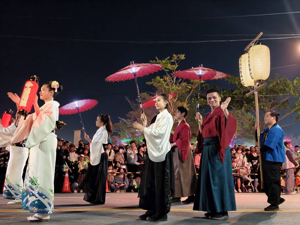 2026台灣燈會在嘉義｜「光躍台灣・點亮嘉義」超級瑪利歐、青森睡魔、宗教燈區、小提燈領取、交通接駁全攻略！