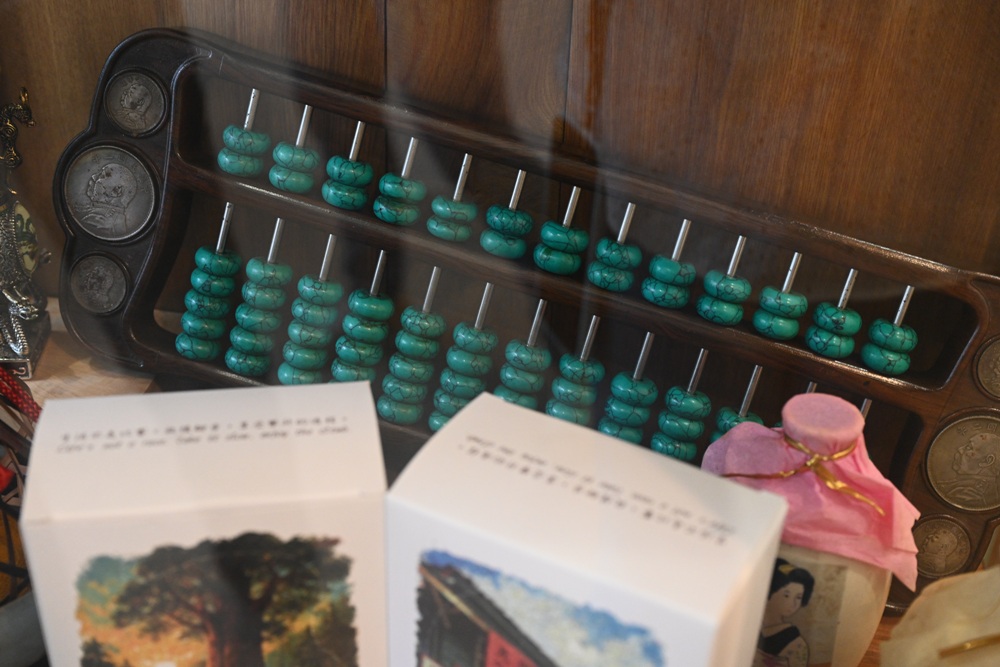 嘉義住宿推薦。沐時光民宿 隱身巷弄檜木老宅民宿！