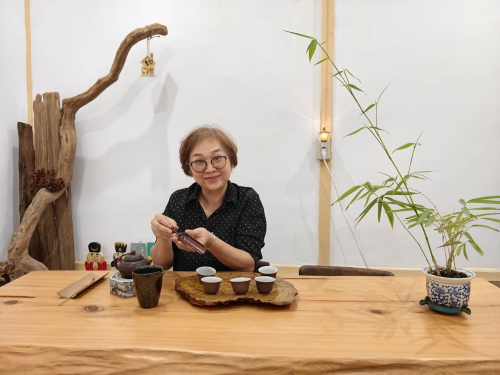 嘉義住宿推薦。沐時光民宿 隱身巷弄檜木老宅民宿！