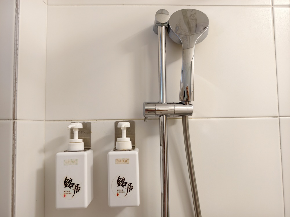 台東住宿推薦。銘居民宿 鄰近台東車站、台東夜市 6~12人Villa包棟民宿! 台東住宿推薦。銘居民宿 鄰近台東車站、台東夜市 6~12人Villa包棟民宿!