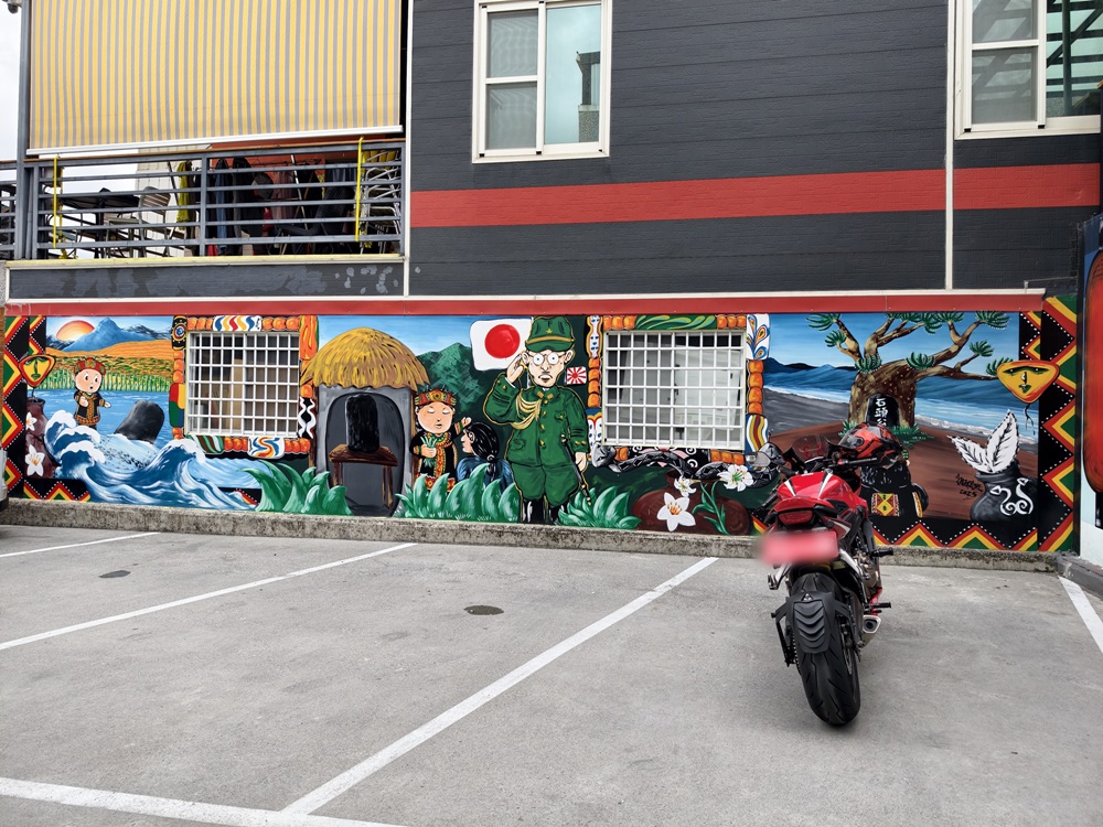 台東太麻里｜百年土地公廟「福興宮」貓廟2.0版本、台版雷門、招財貓、彩繪壁畫、祈福御守、水籤詩全攻略！