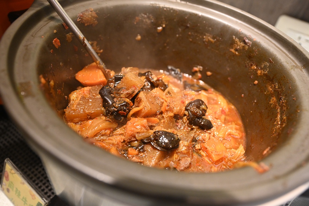 台東聚餐推薦。火鍋世家-台東新生店 13種特色湯頭、海陸自由配鍋、2.0自助吧吃到飽、台東火鍋! 台東聚餐推薦。火鍋世家-台東新生店 13種特色湯頭、海陸自由配鍋、2.0自助吧吃到飽、台東火鍋!