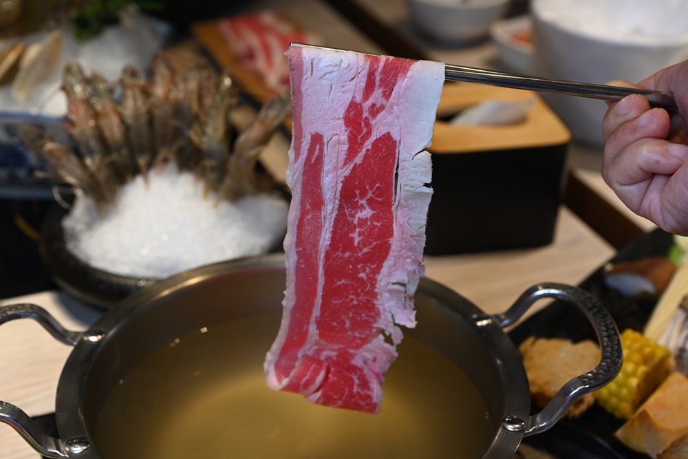 台東聚餐推薦。火鍋世家-台東新生店 13種特色湯頭、海陸自由配鍋、2.0自助吧吃到飽、台東火鍋! 台東聚餐推薦。火鍋世家-台東新生店 13種特色湯頭、海陸自由配鍋、2.0自助吧吃到飽、台東火鍋!