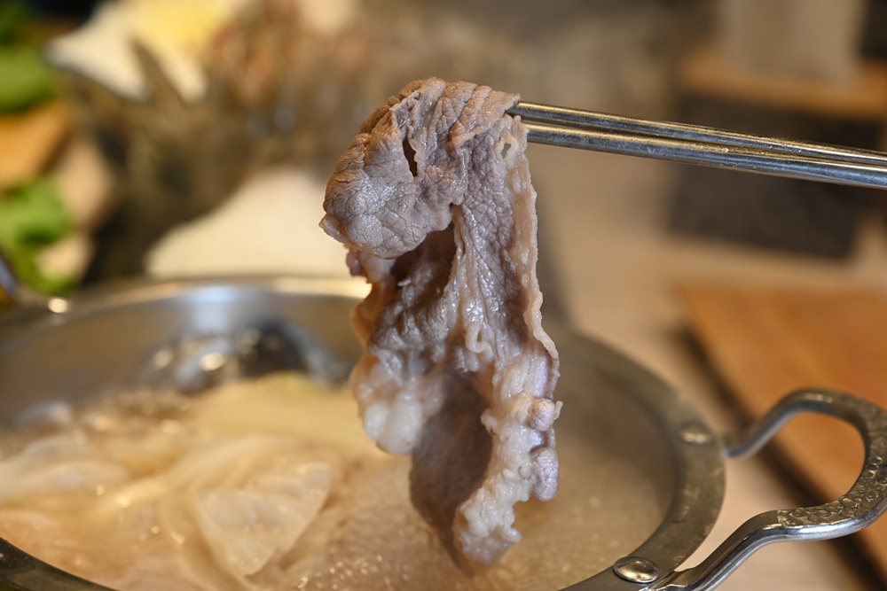 台東聚餐推薦。火鍋世家-台東新生店 13種特色湯頭、海陸自由配鍋、2.0自助吧吃到飽、台東火鍋! 台東聚餐推薦。火鍋世家-台東新生店 13種特色湯頭、海陸自由配鍋、2.0自助吧吃到飽、台東火鍋!