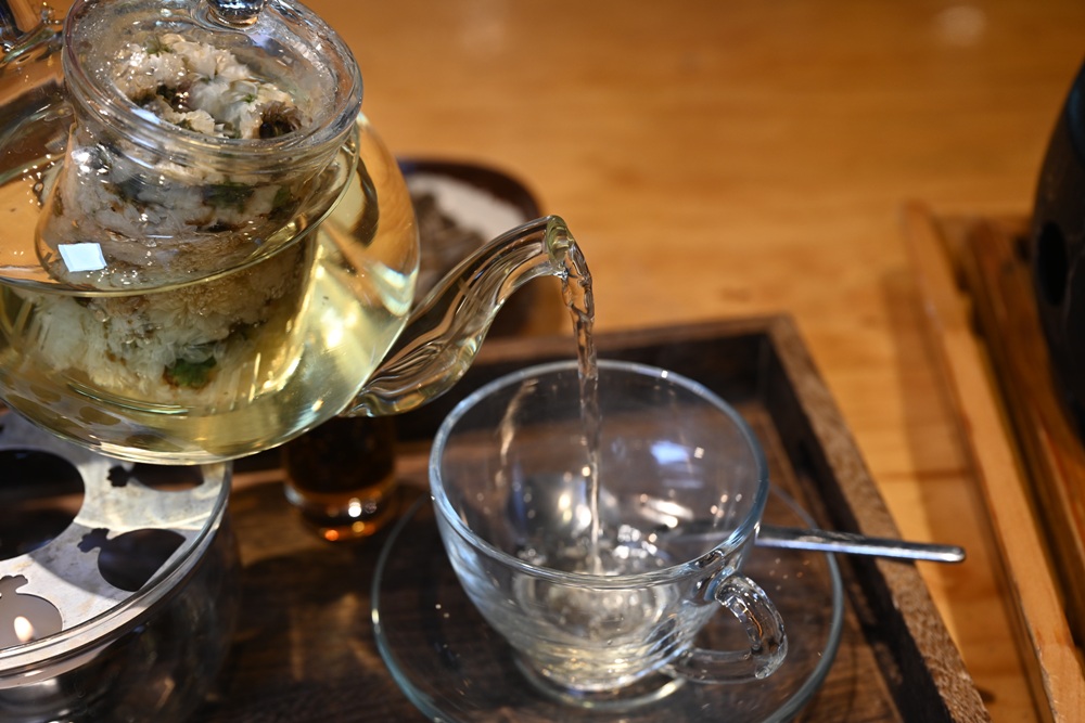 台東美食推薦。茶自點 台東旗艦店 複合式餐廳 簡餐、火鍋、台東早午餐推薦！