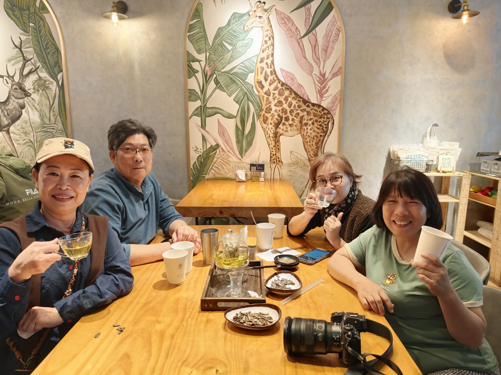 台東美食推薦。茶自點 台東旗艦店 複合式餐廳 簡餐、火鍋、台東早午餐推薦！