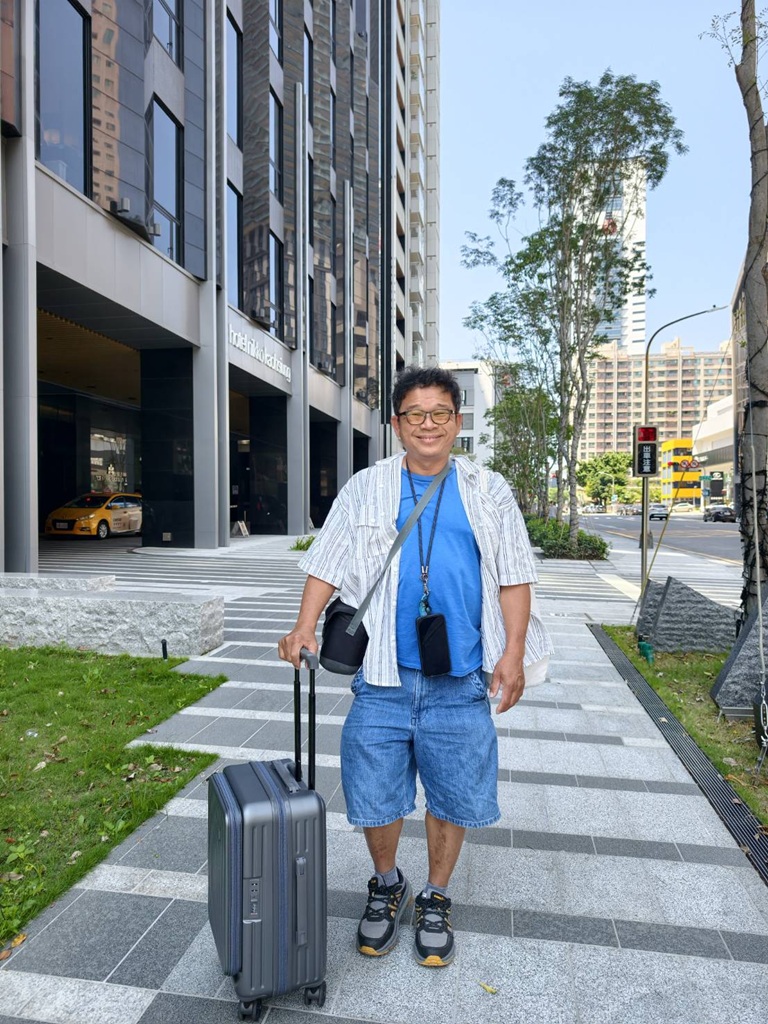 前開式行李箱推薦｜NARECA娜芮家 小樽前開式旅行箱、登機箱，旅行收納一次搞定！