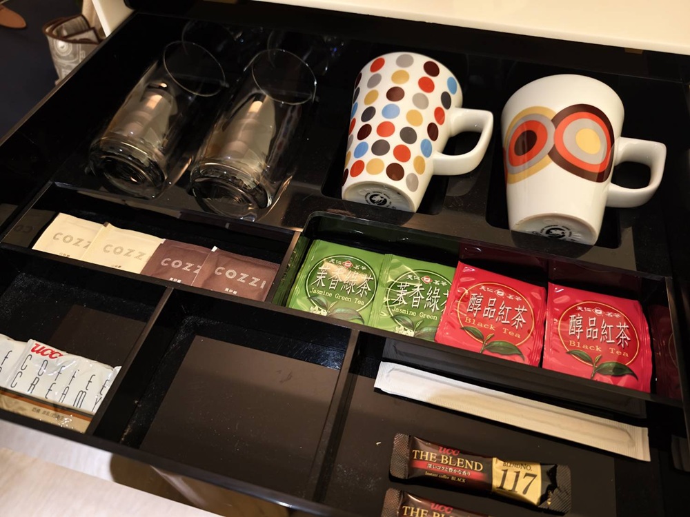 台南親子飯店推薦。HOTEL COZZI 和逸飯店 台南西門館 飛天小女警主題房、野餐派對 還有超過500坪奇趣操場一次滿足！