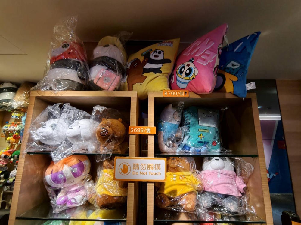 台南親子飯店推薦。HOTEL COZZI 和逸飯店 台南西門館 飛天小女警主題房、野餐派對 還有超過500坪奇趣操場一次滿足！