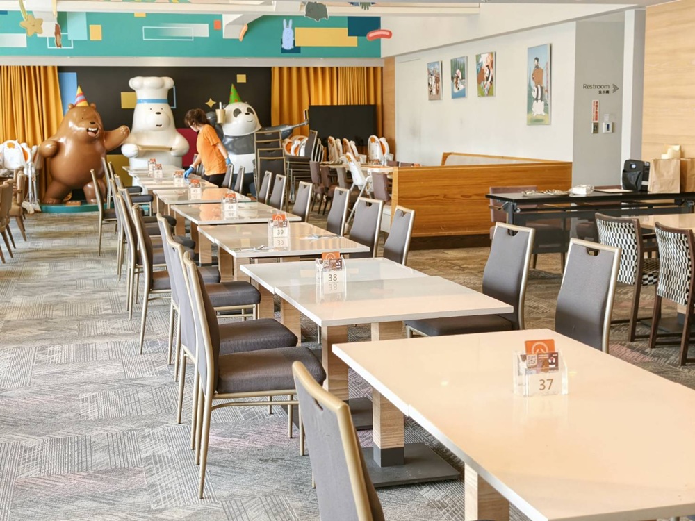 台南親子飯店推薦。HOTEL COZZI 和逸飯店 台南西門館 飛天小女警主題房、野餐派對 還有超過500坪奇趣操場一次滿足！