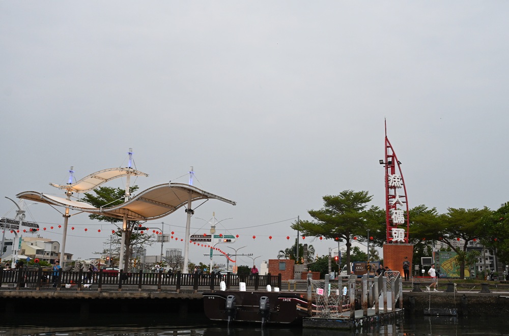 台南運河100週年｜安平運河燈光藝術 時間、地點與活動總整理 x 立驛國際安平遊港遊運河 運河全航段線！