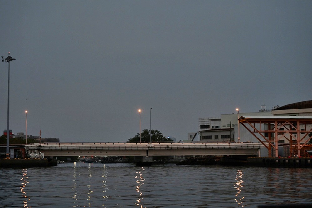 台南運河100週年｜安平運河燈光藝術 時間、地點與活動總整理 x 立驛國際安平遊港遊運河 運河全航段線！