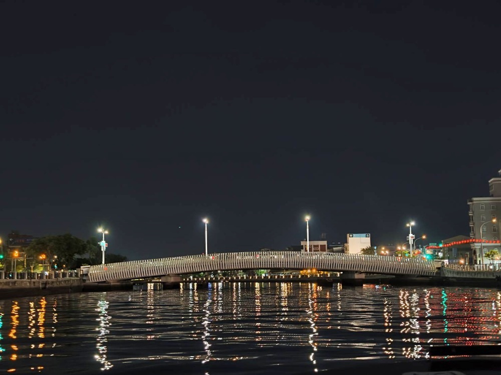 台南運河100週年｜安平運河燈光藝術 時間、地點與活動總整理 x 立驛國際安平遊港遊運河 運河全航段線！
