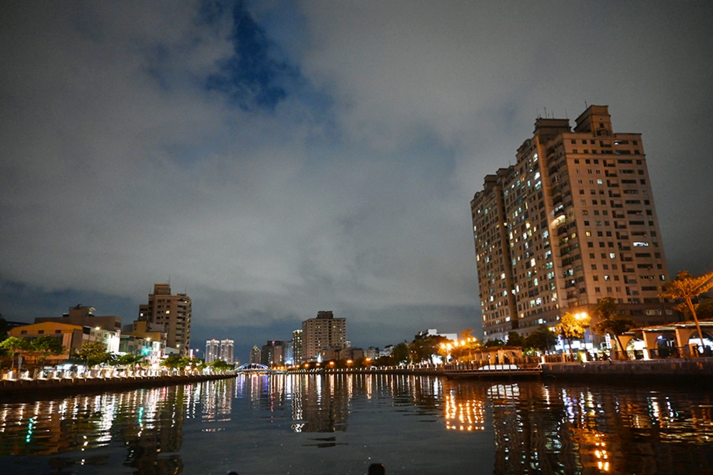 台南運河100週年｜安平運河燈光藝術 時間、地點與活動總整理 x 立驛國際安平遊港遊運河 運河全航段線！