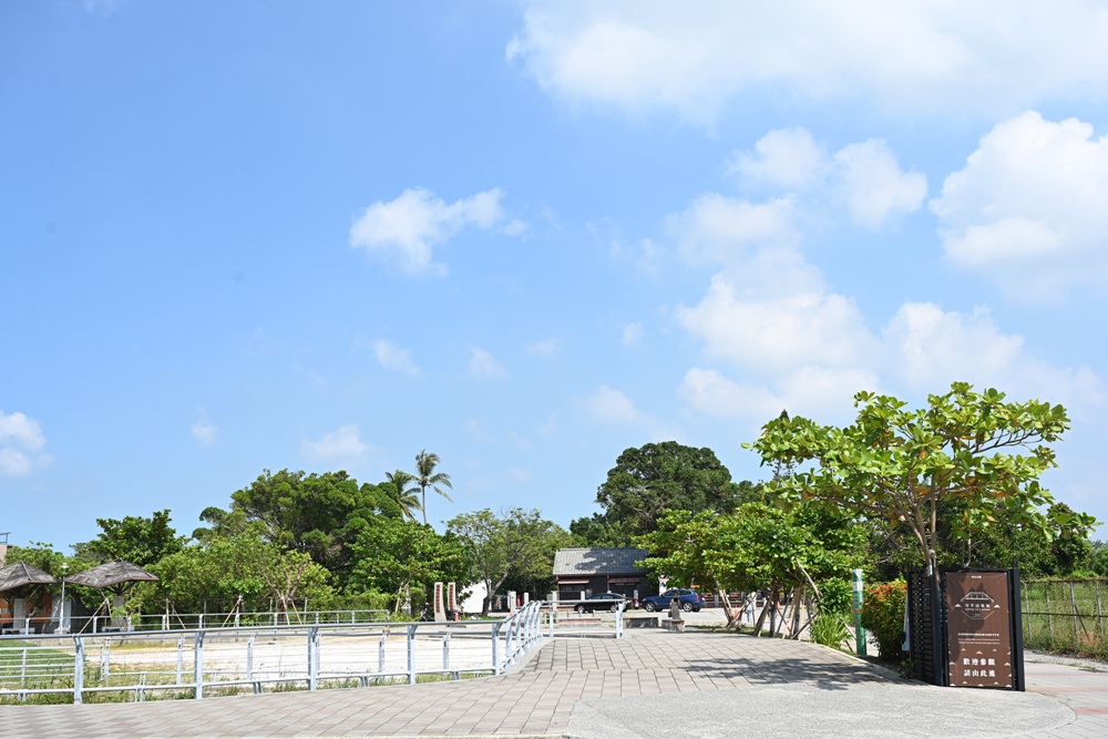 台南安平免門票景點。安平出張所 12花神の誕生鹽御守DIY、祈福鹽包、中藥香包 還有呆萌可愛小水豚君免費看！